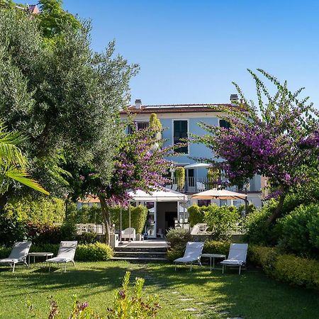 Blu Hotel Lavagna Εξωτερικό φωτογραφία